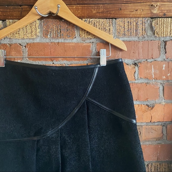 Comptoir Des Cotonniers Wool Pleated Drop-Waist Tulip Style Mini Skirt - Picture 3 of 7